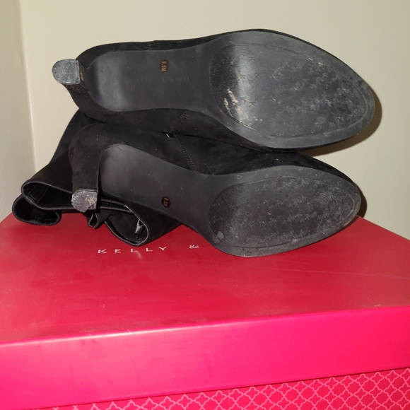 Black, zip-up, suede, high heel, knee boots - Picture 4 of 4